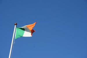 the-irish-flag-1172820